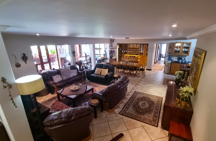 3 Bedroom Property for Sale in Melodie North West